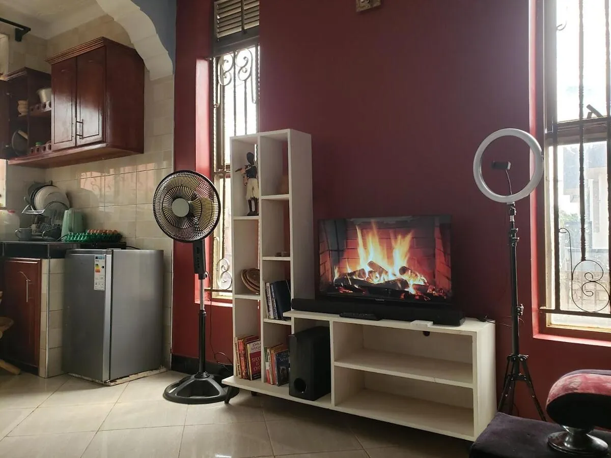 Apartament Safari Chic Retreat In Kampala Uganda